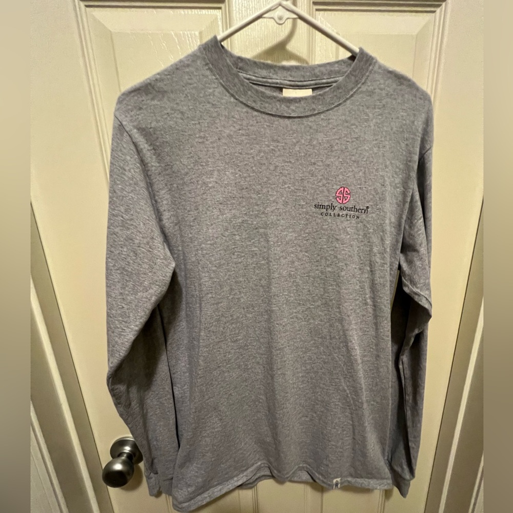 Simply Southern long sleeve tshirt. Size small.